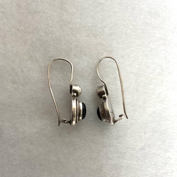 Sterling Silver 925 Dainty Black Onyx White Freshwater Pearl Dangle Earrings - Picture 6 of 16